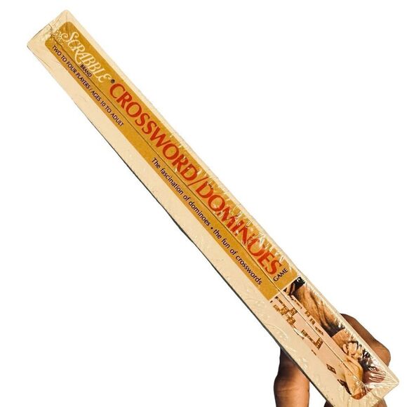 1970s Scrabble Crossword/Dominoes Word Game Still sealed NIB Vintage - Picture 4 of 7